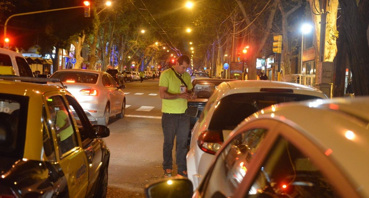 Se negó a pagarle al Trapito y terminó herido de un ladrillazo.