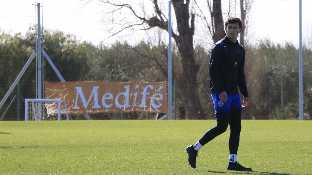 Daniel Barrea ha realizado sus primeros entrenamientos en el equipo que dirige Daniel Oldrá. Daniel Barrea ha realizado sus primeros entrenamientos en el equipo que dirige Daniel Oldrá.