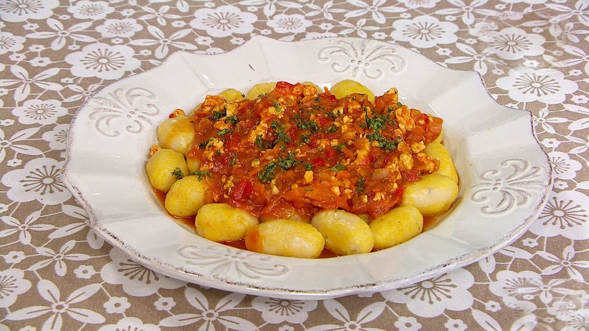 Beneficio de comer ñoquis con boloñesa. Beneficio de comer ñoquis con boloñesa.