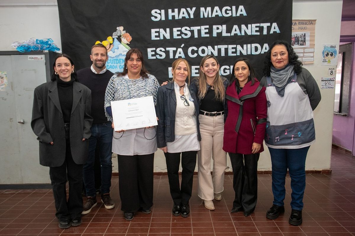 Juntos por el Agua forma parte de la estrategia de sustentabilidad de Aguas de Origen. Juntos por el Agua forma parte de la estrategia de sustentabilidad de Aguas de Origen.