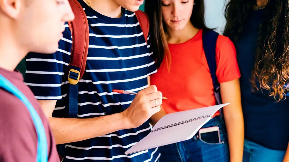 El Programa de Respaldo a Estudiantes Argentinos brinda apoyo para promover la formación académica y profesional. El Programa de Respaldo a Estudiantes Argentinos brinda apoyo para promover la formación académica y profesional.