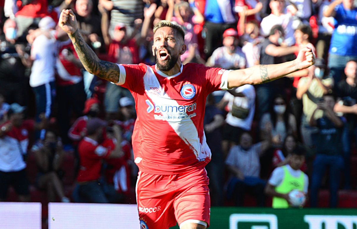 Argentinos Juniors jugará con Estudiantes y Defensa y Justicia con Boca