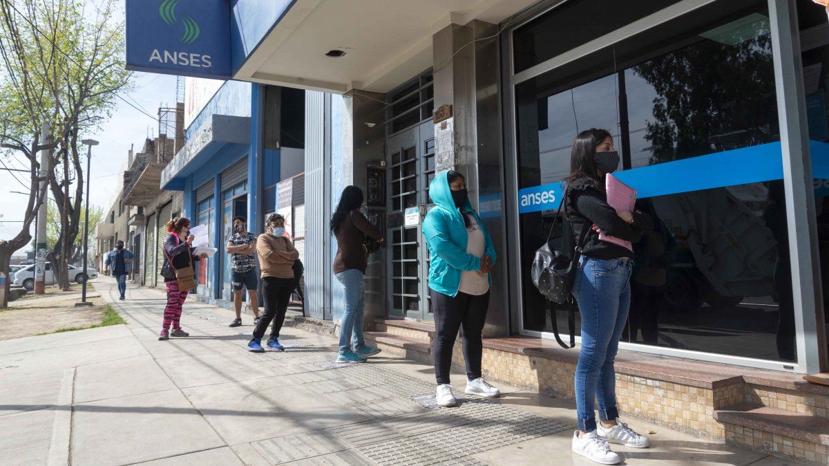 Calendario de pago AUH octubre 2020 ANSES