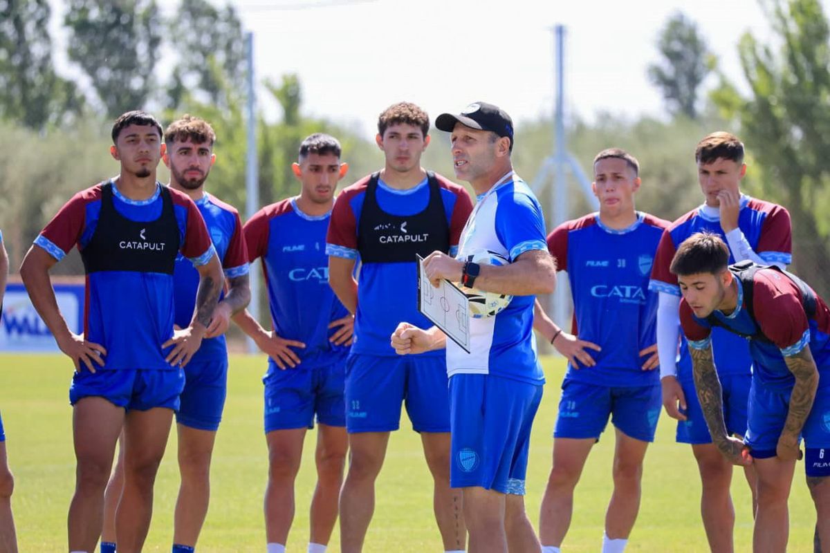 Godoy Cruz visitará a Lanús con la necesidad de ganar: probables formaciones y dónde ver en vivo