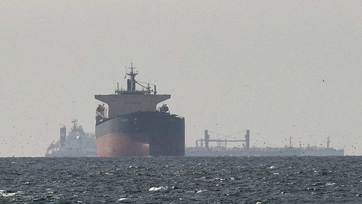 Irán volvió a cerrar el Estrecho de Ormuz tras un masivo bombardeo de Israel al Líbano