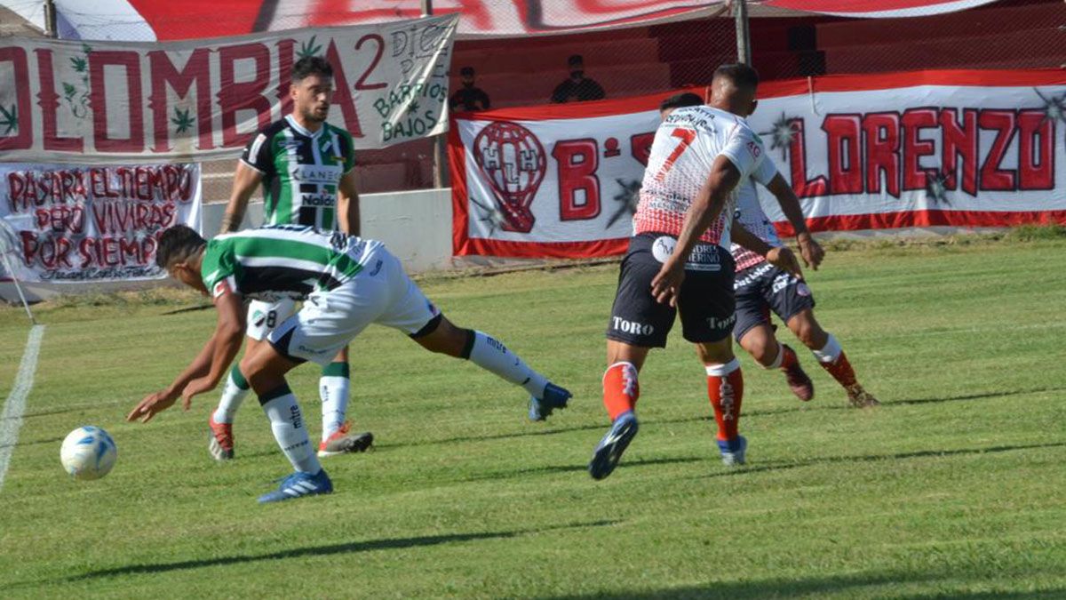 Huracán perdía ante Villa Mitre y lo empató a pura garra