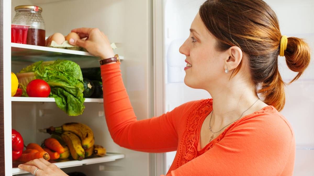El secreto mejor guardado para eliminar por completo los malos olores de la heladera