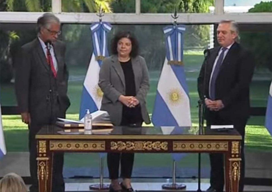 Carla Vizzotti, nueva ministra de Salud, retieró este lunes que no hay un vacunatorio VIP y manifestó que lo que sucedió fue una situación puntual.&nbsp;