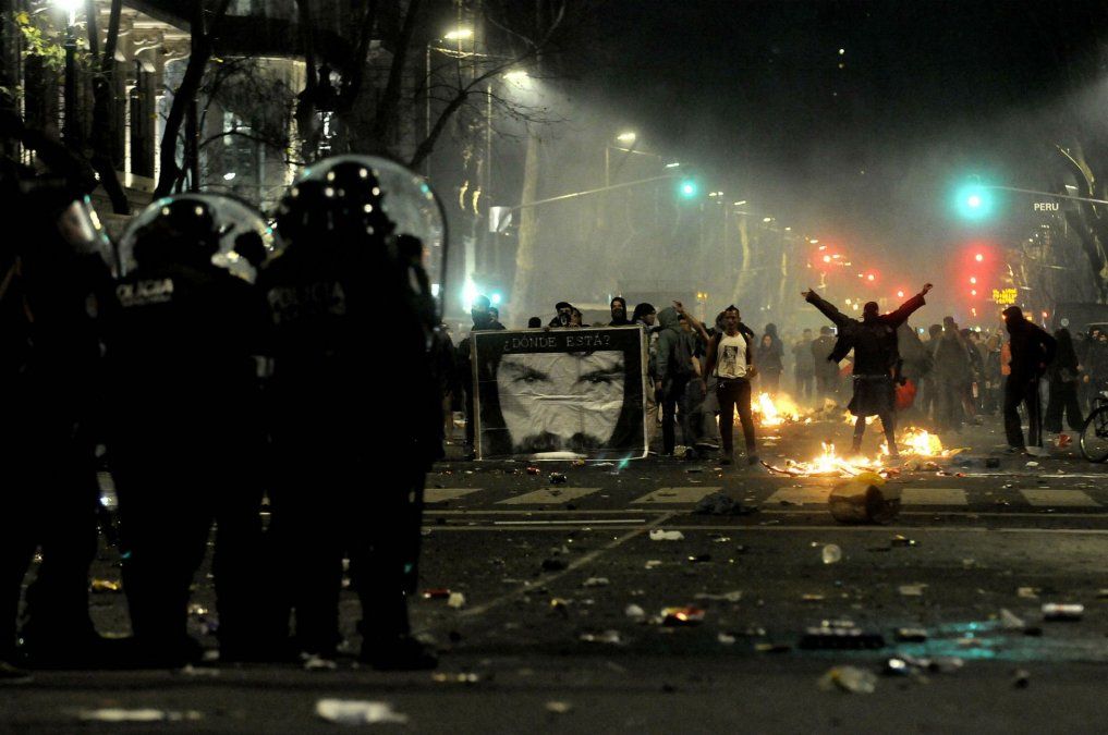 Abogados pedirán la excarcelación de los detenidos por los incidentes en Plaza de Mayo