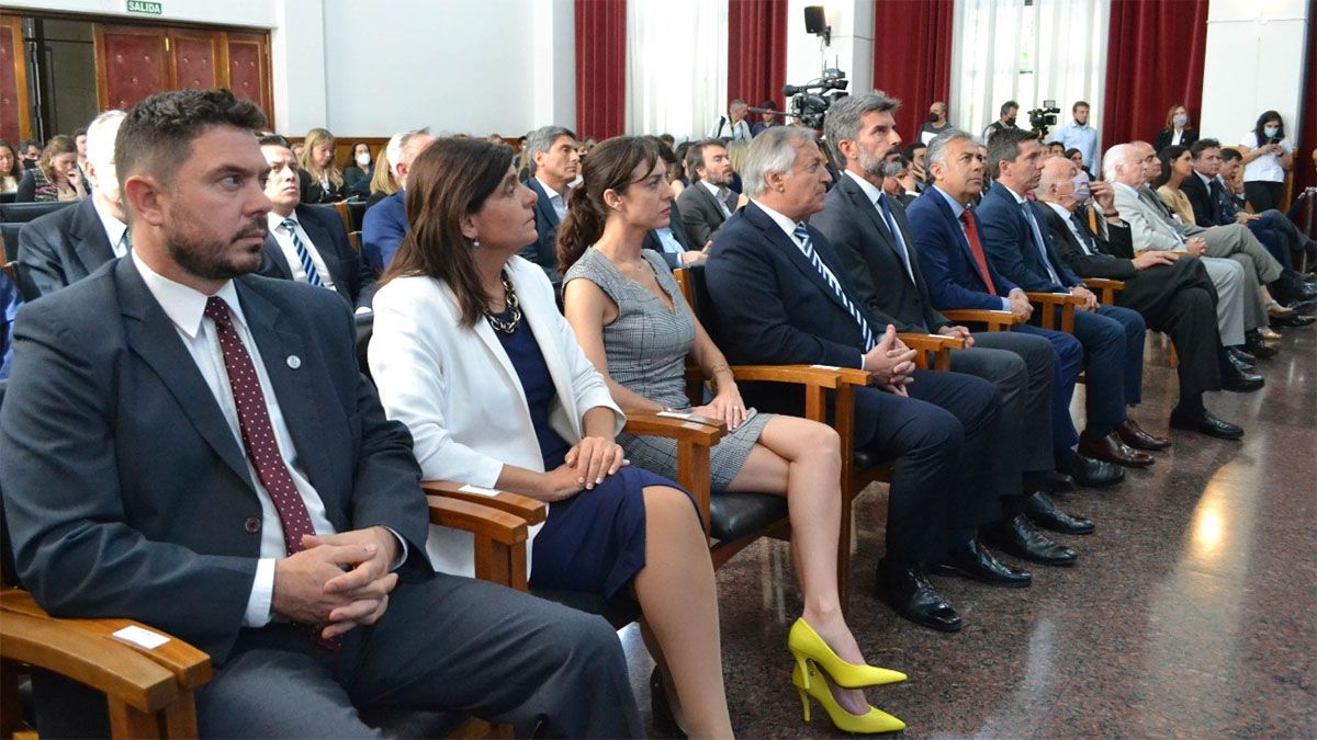 Legisladores, funcionarios e intendentes participaron del acto del Poder Judicial.