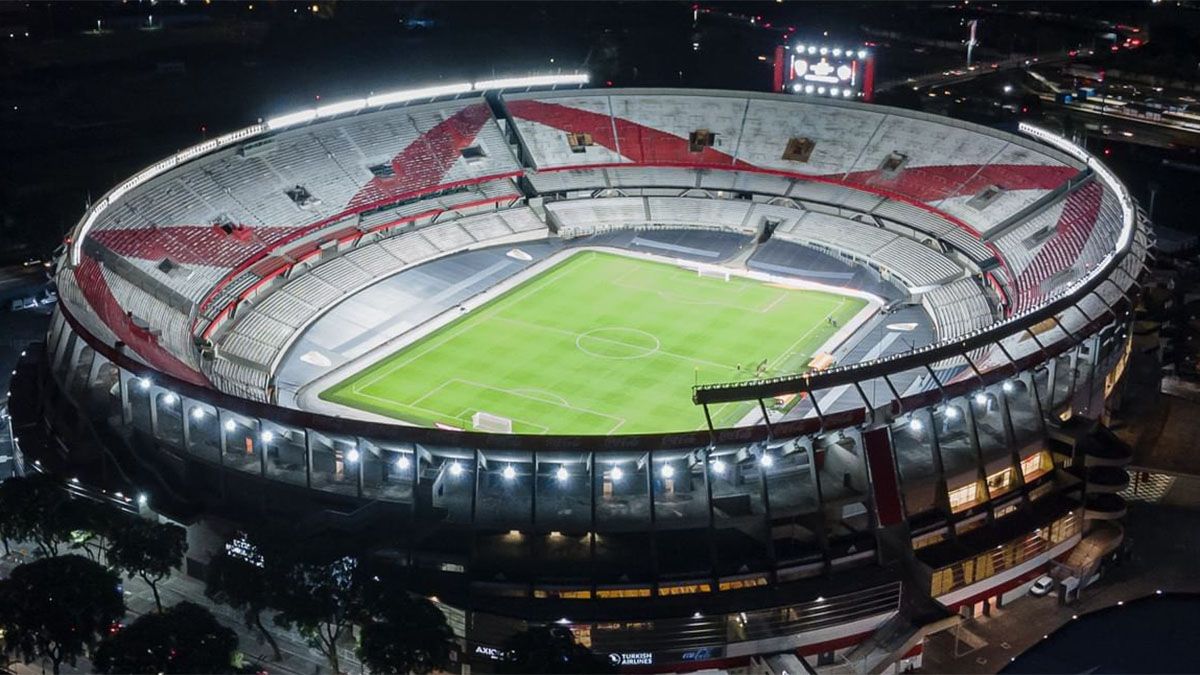 River recibirá a Barcelona de Ecuador en el Monumental.