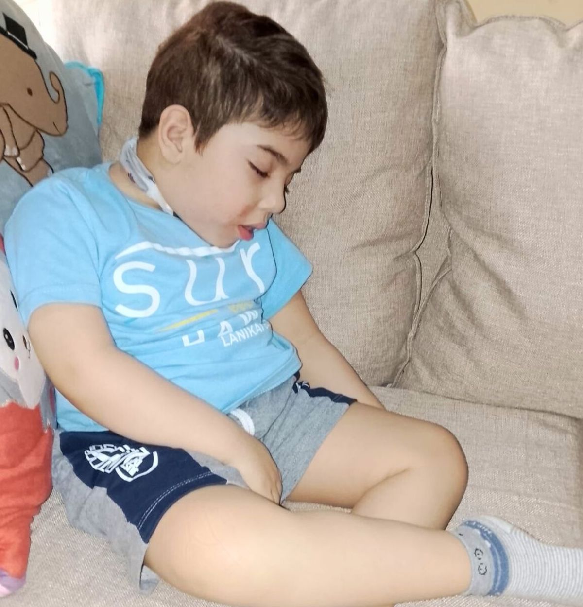 Valentín debe viajar a México a someterse a un tratamiento innovador. Necesita el aporte de la comunidad. Valentín debe viajar a México a someterse a un tratamiento innovador. Necesita el aporte de la comunidad.