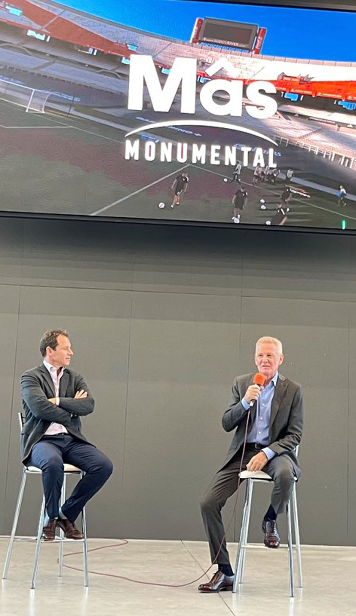 Jorge Brito y Francisco De Narváez presentaron el nuevo Más Monumental de River