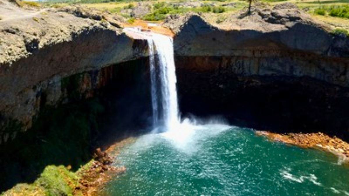 El pueblo neuquino tiene un entorno natural increíble. El pueblo neuquino tiene un entorno natural increíble.