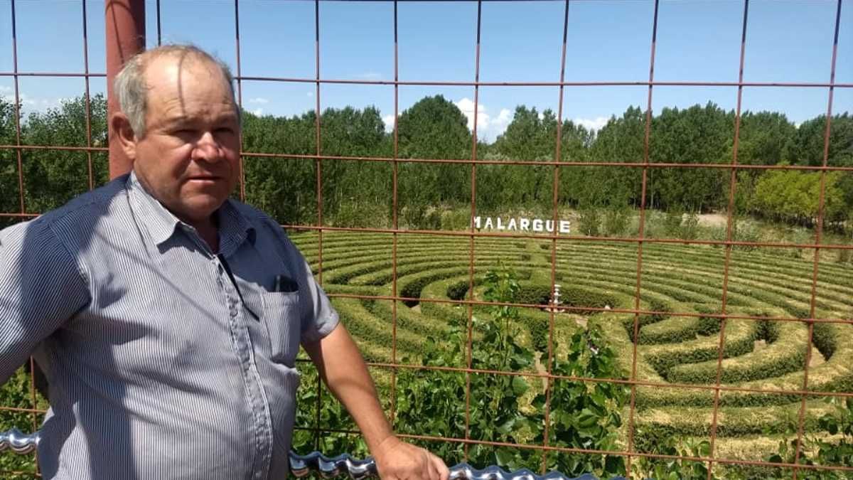 Don Jorge Carmona, supo conjugar el amor por la naturaleza, el trabajo duro y la visión de crear un paraíso para atraer al turista que va a Malargüe.