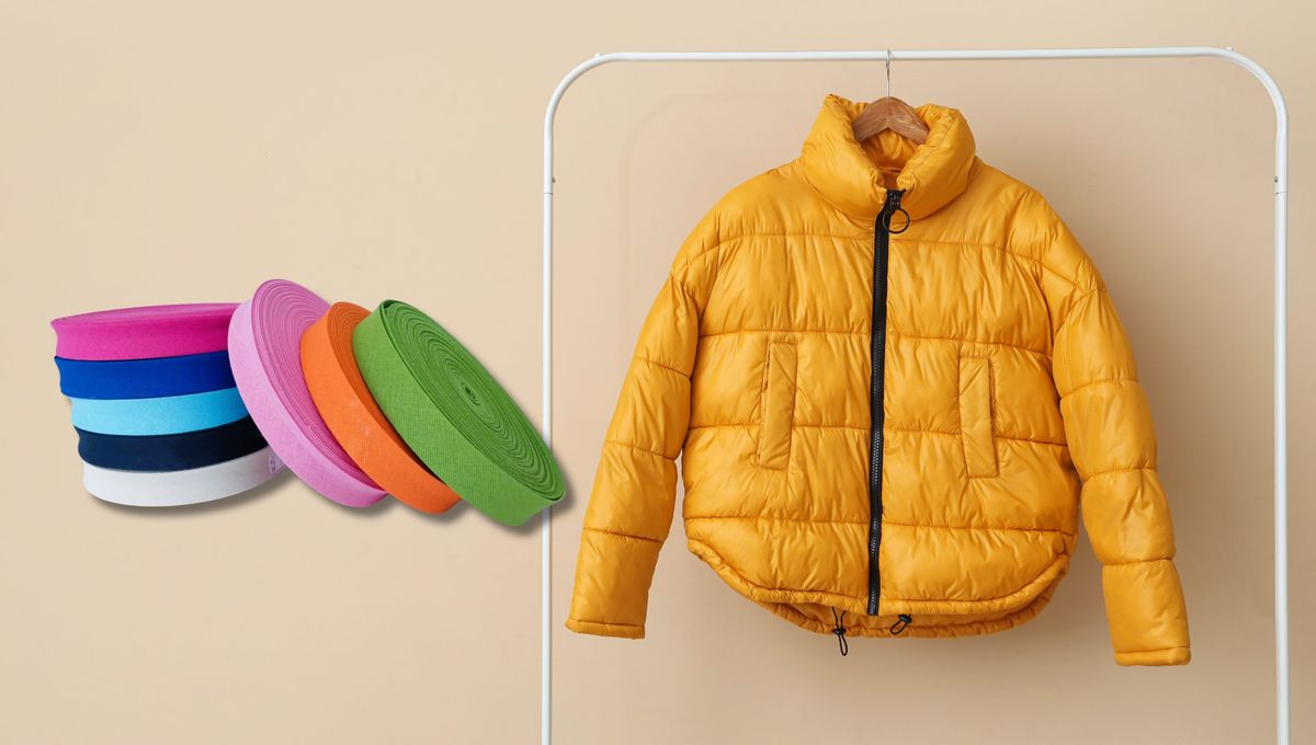 Recorta las hilachas y restos de guata antes de colocar la cinta Recorta las hilachas y restos de guata antes de colocar la cinta