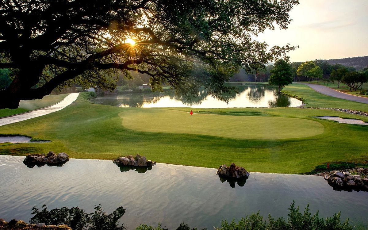 Este pueblo de Texas cuenta con un club de golf que parece un paraíso. Este pueblo de Texas cuenta con un club de golf que parece un paraíso.