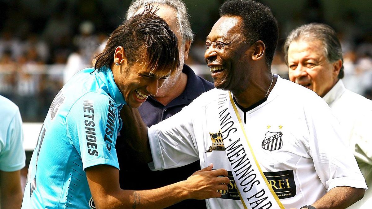 Neymar y Pelé, dos eras gloriosas del Santos. Neymar y Pelé, dos eras gloriosas del Santos.