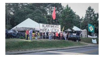 Balearon el campamento pro-Lula en Brasil: hay dos heridos