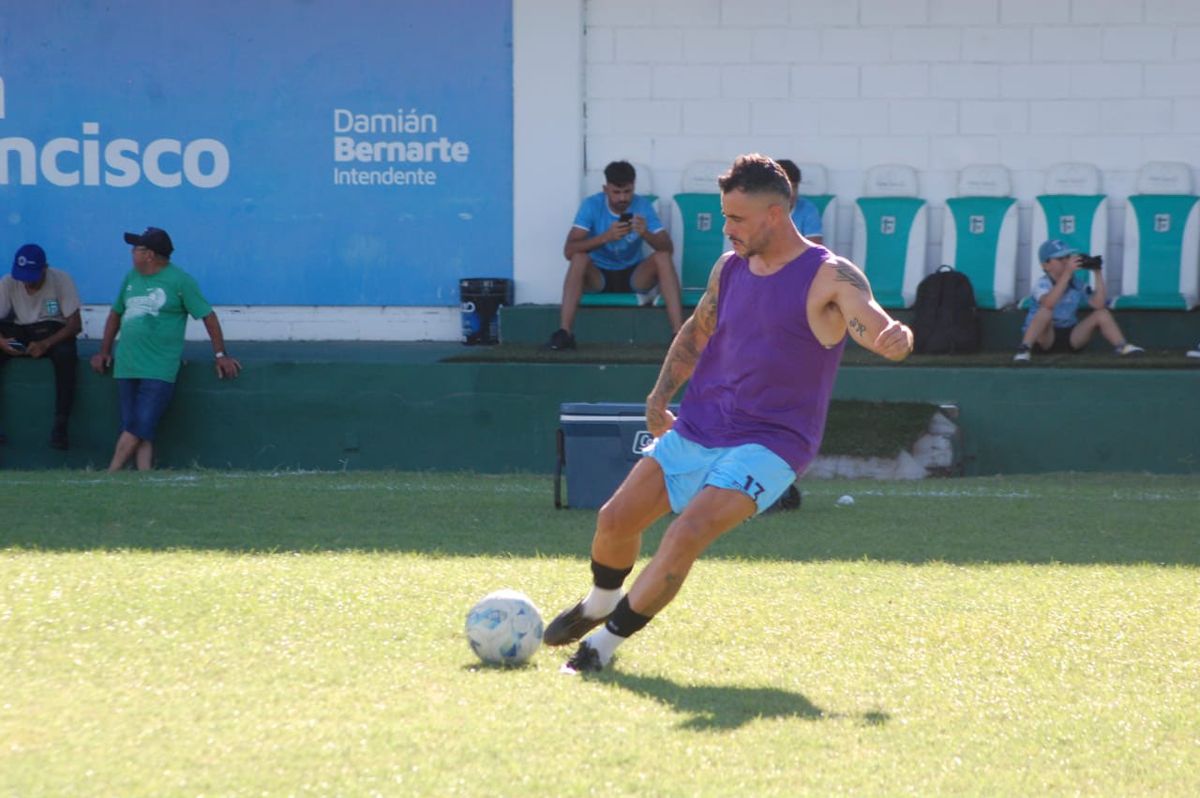 El Toro fue muy importante en la gran campaña de Gutiérrez Sport Club. El Toro fue muy importante en la gran campaña de Gutiérrez Sport Club.