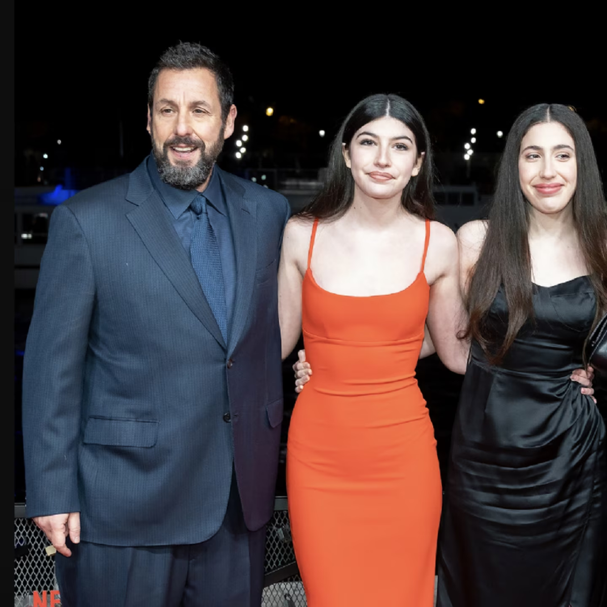 Así Lucen Sadie Y Sunny Las Hijas Del Actor Adam Sandler