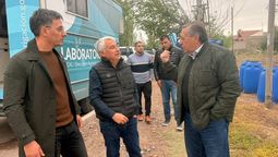 Tras la renuncia de Humberto Mingorance, el intendente Marcos Calvente; el nuevo titular de AYSAM, Darío Hernández y el superintendente de Irrigación, Sergio Marinelli, recorrieron obras.&nbsp;