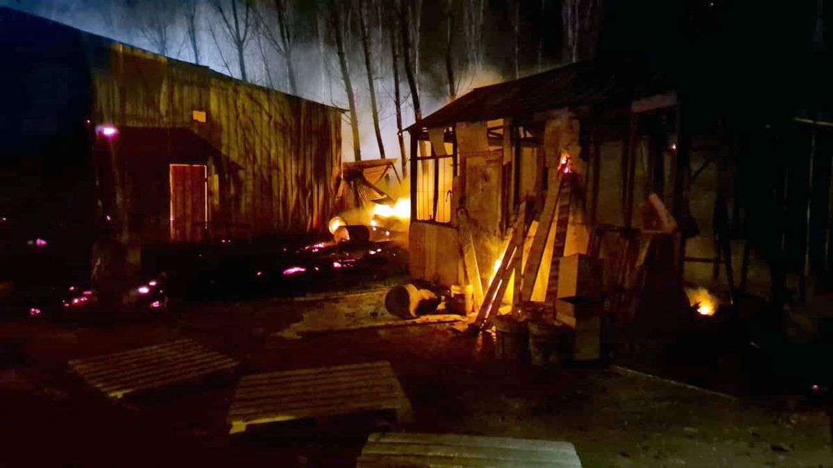 Tras el incendio las pérdidas fueron totales en un galpón de la carpintería de Lavalle. Tras el incendio las pérdidas fueron totales en un galpón de la carpintería de Lavalle.