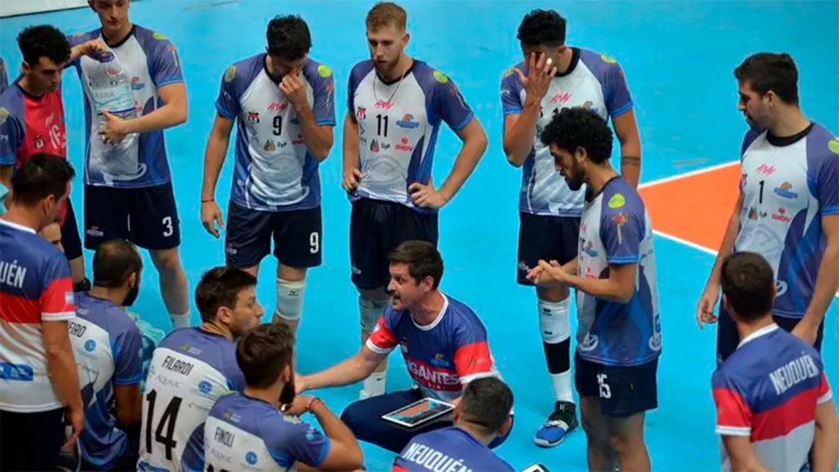 El club Bolívar anunció que no participará de la Liga Nacional en la próxima temporada.