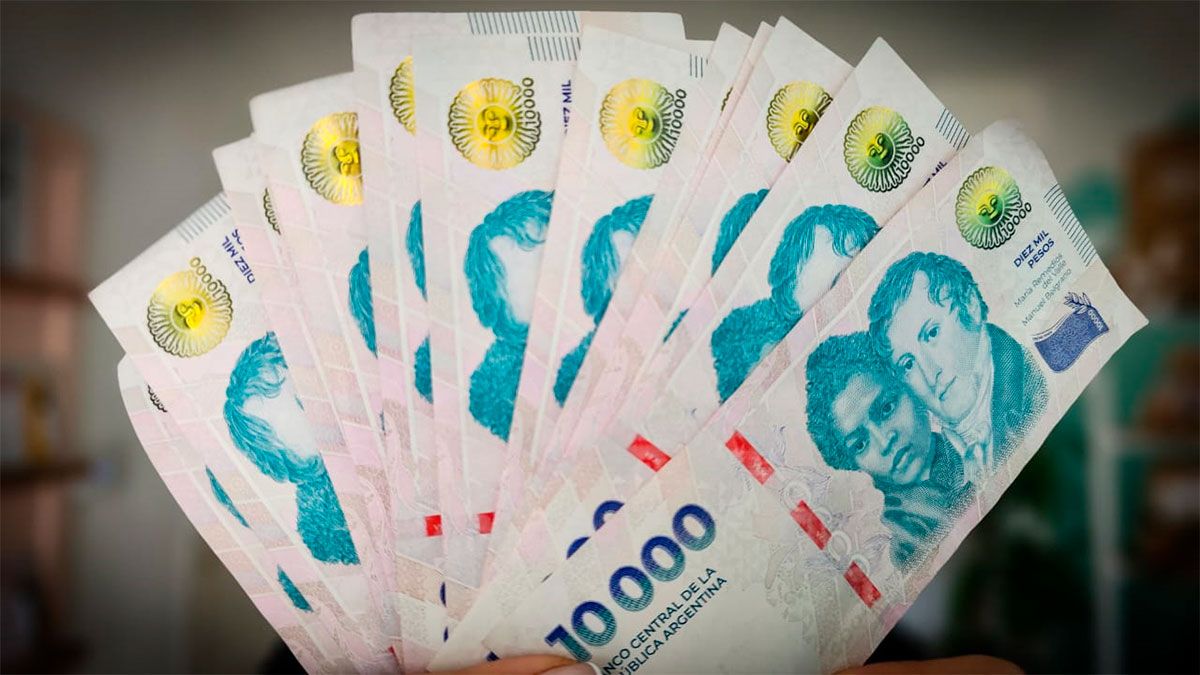 El truco para obtener billetes grandes del cajero automático.