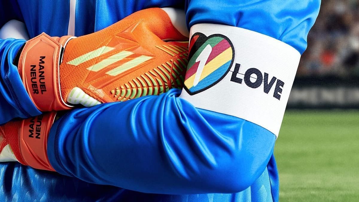 Contra la discriminación. Mundial Qatar 2022: se agotaron los brazaletes contra el odio "OneLove" prohibidos por la FIFA.