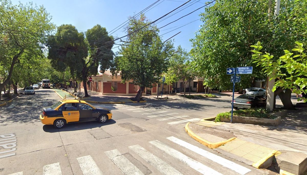 La esquina de Martínez de Rozas e Italia, en Ciudad.