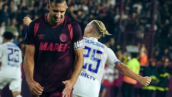 Boca goleó como visitante a Lanús en su mejor partido del Torneo Apertura Boca goleó como visitante a Lanús en su mejor partido del Torneo Apertura