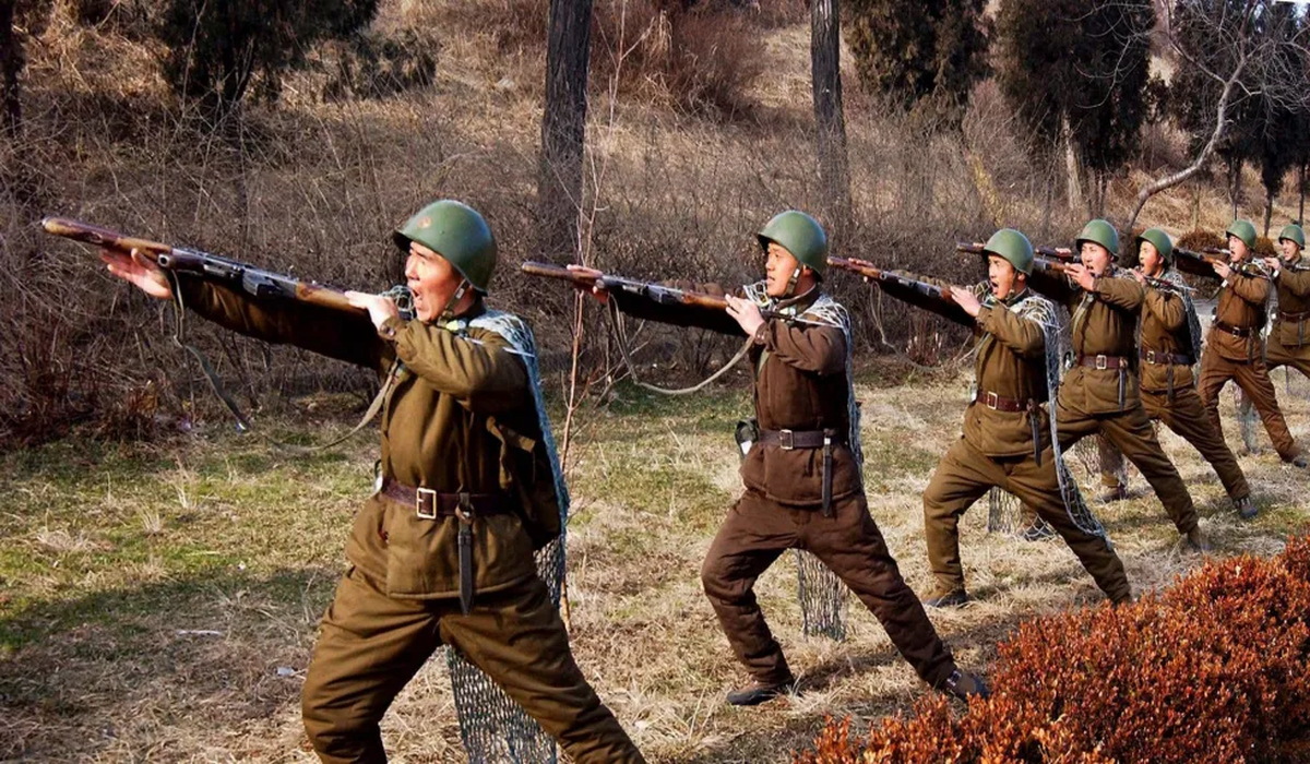 Soldados norcoreanos en un ejercicio militar en Pyongyang, en una imagen de archivo. Crédito: EFE/KCNA. Soldados norcoreanos en un ejercicio militar en Pyongyang, en una imagen de archivo. Crédito: EFE/KCNA.
