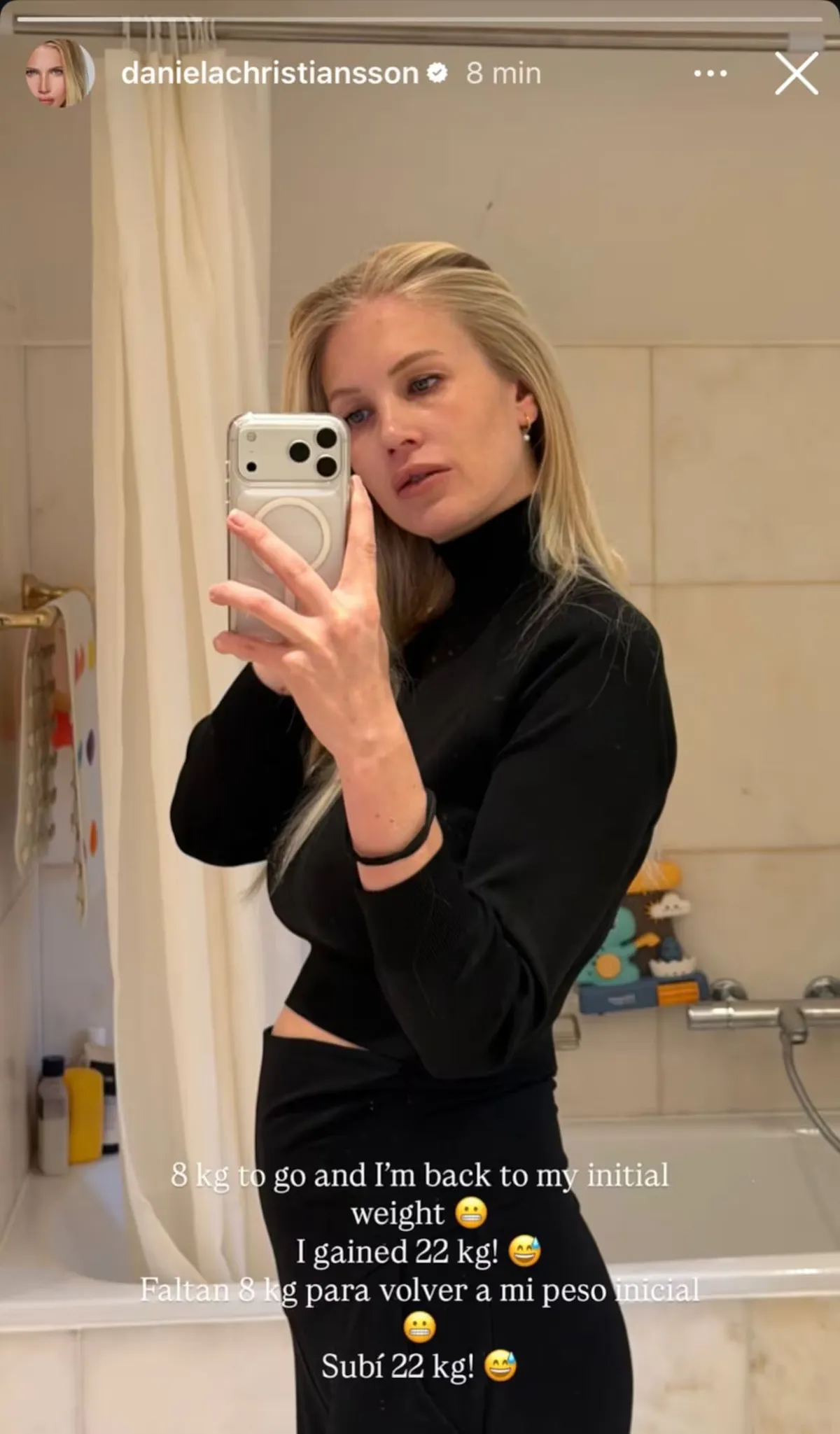 La foto de Daniela Christiansson mostrando su cuerpo posparto. La foto de Daniela Christiansson mostrando su cuerpo posparto.