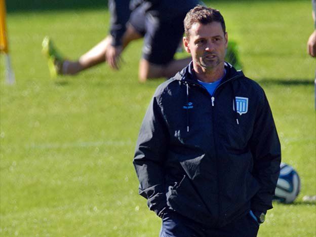 Racing logró su tercer triunfo consecutivo en la pretemporada