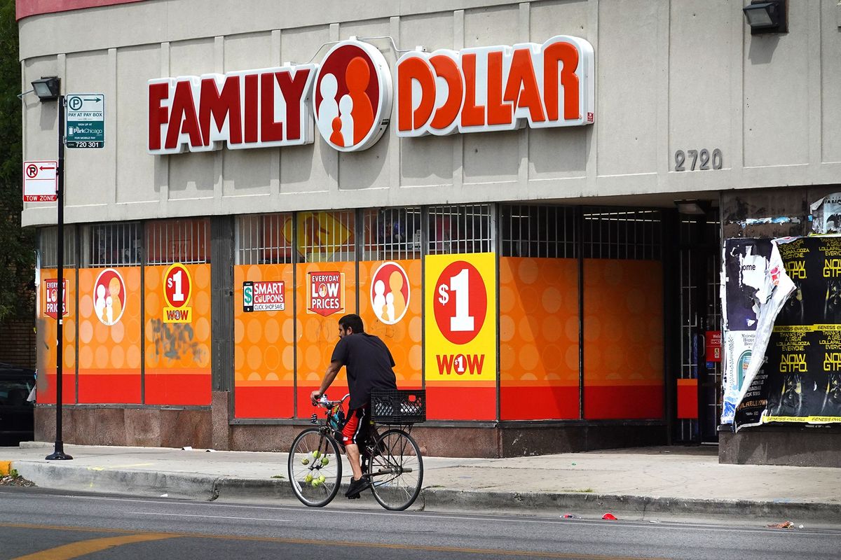 La pérdida de Family Dollar representa un golpe económico, ya que muchos de sus clientes son de bajos ingresos. La pérdida de Family Dollar representa un golpe económico, ya que muchos de sus clientes son de bajos ingresos.