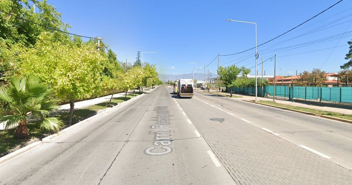 El hombre fallecido trabajaba en una fábrica de containers que funciona en el cCarril Rodríguez Peña. El hombre fallecido trabajaba en una fábrica de containers que funciona en el cCarril Rodríguez Peña.