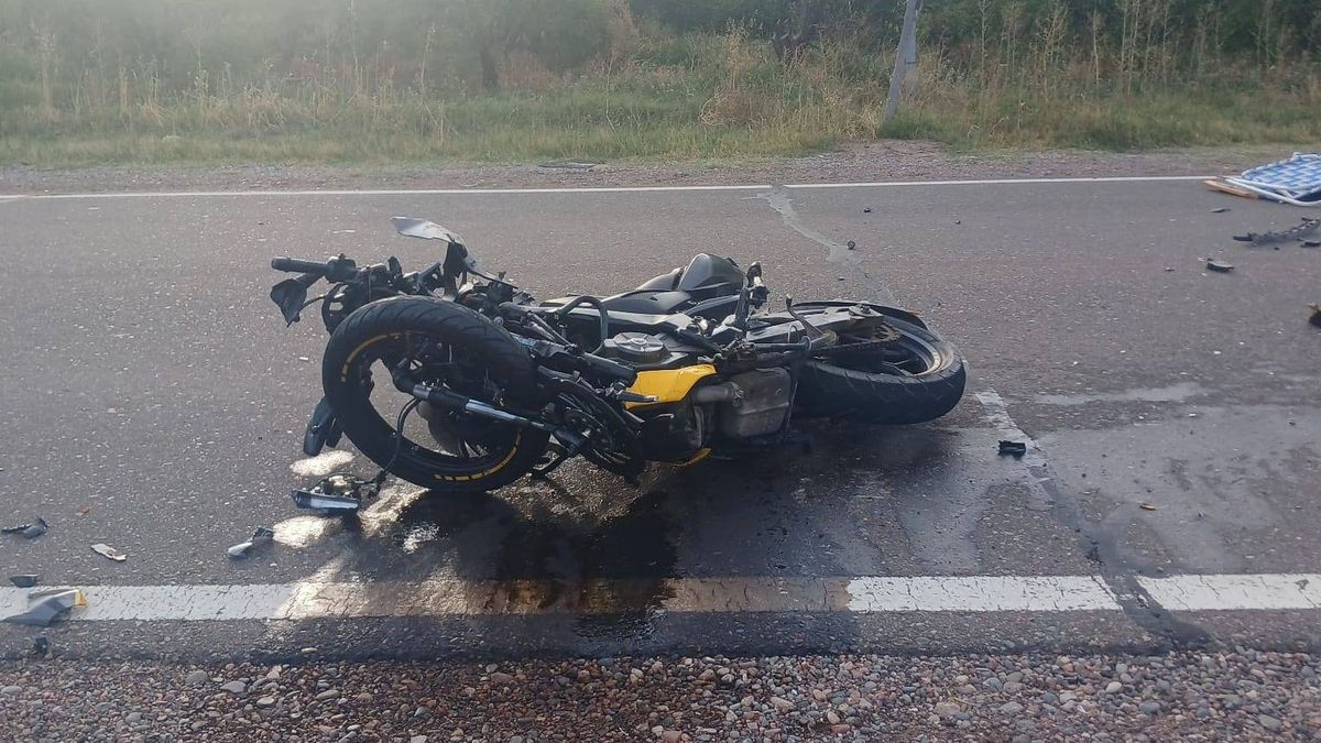 El motociclista que murió en el accidente fue identificado como Gonzalo Lucero, de 34 años, oriundo de San Rafael. El motociclista que murió en el accidente fue identificado como Gonzalo Lucero, de 34 años, oriundo de San Rafael.
