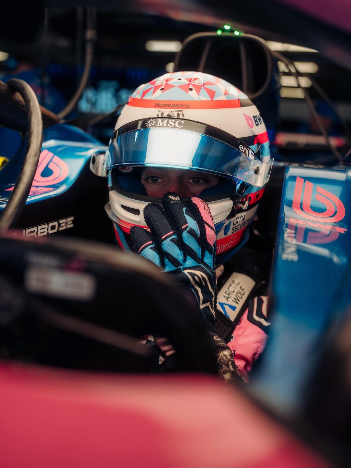 Franco Colapinto comienza la acci&oacute;n en el Gran Premio de China.&nbsp;