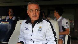 Se quedó sin DT para recibir a River