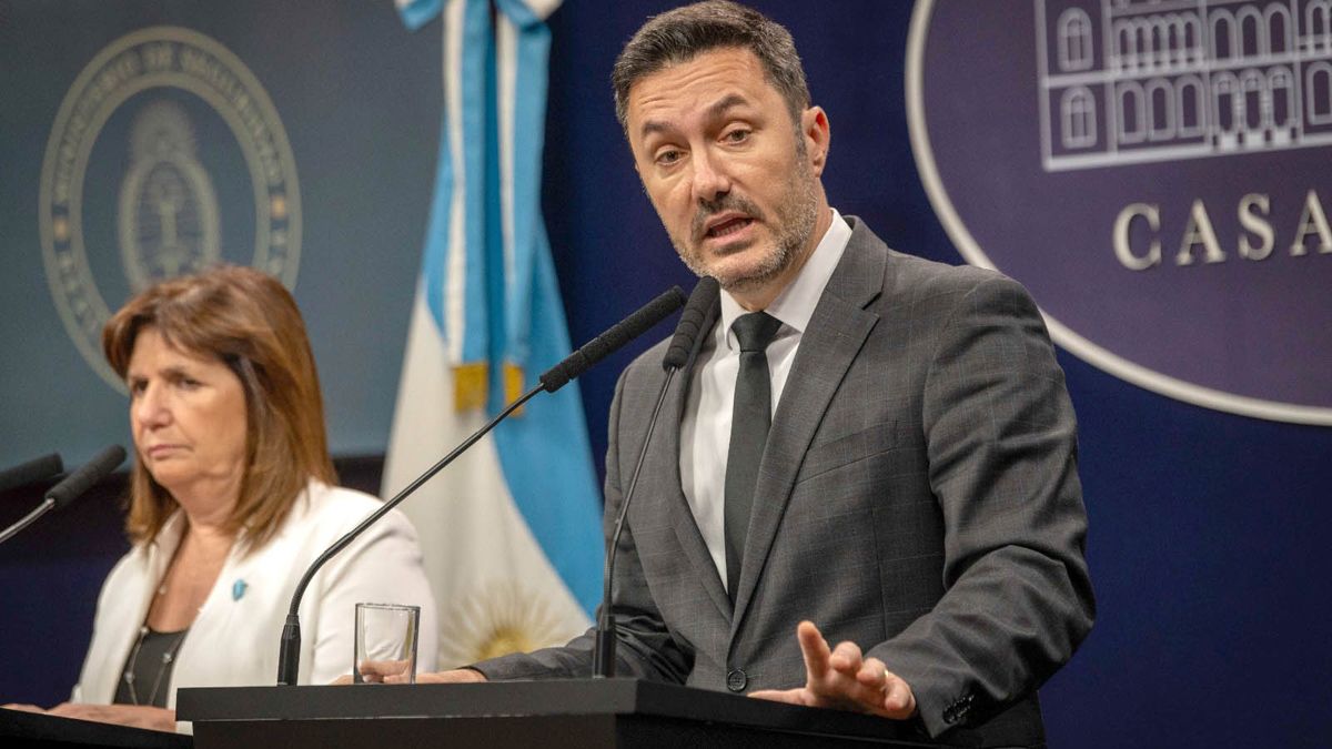 Los ministros Patricia Bullrich y Luis Petri destacaron las nuevas políticas 