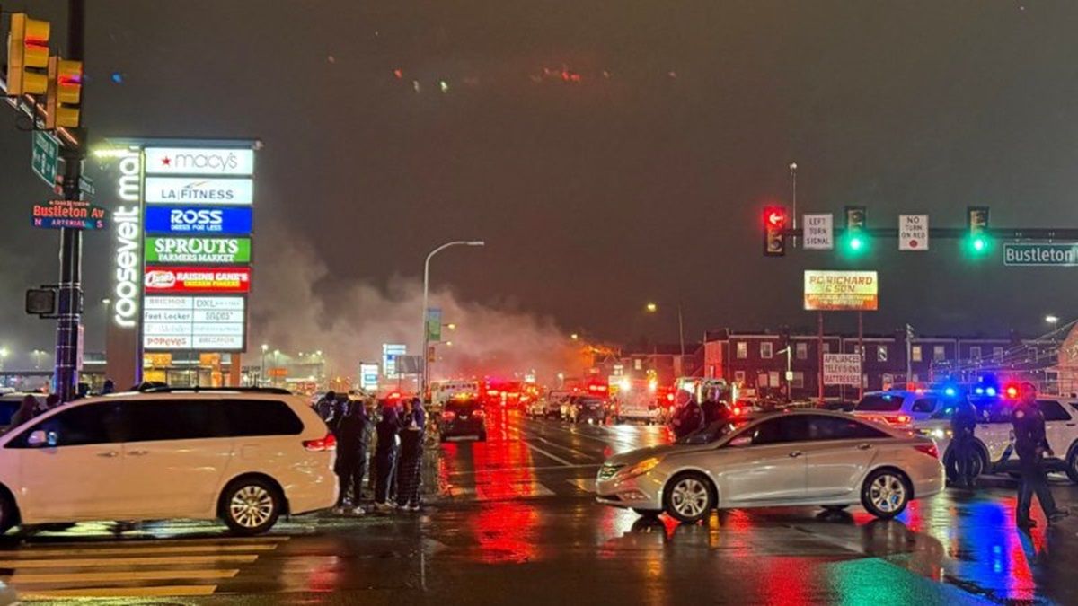 Una avioneta de la empresa Jet Rescue Air Ambulance se estrelló cerca del noreste de Filadelfia. Una avioneta de la empresa Jet Rescue Air Ambulance se estrelló cerca del noreste de Filadelfia. 