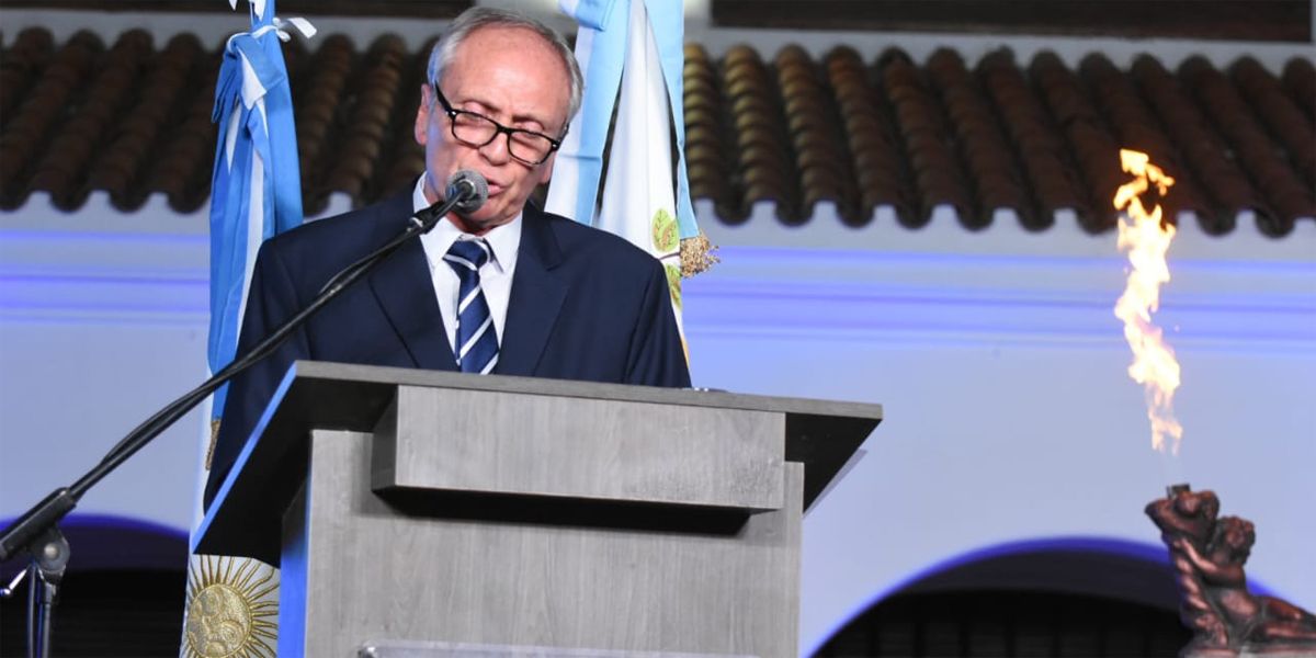 Raúl Rufeil juró para su segundo mandato en San Martín.