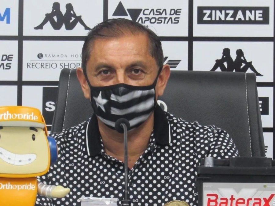 Ramón Díaz tuvo un fugaz paso por el Botafogo.