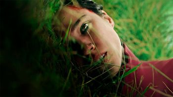 De qué trata No te muevas, la película que te mantendrá todo el tiempo tensionado