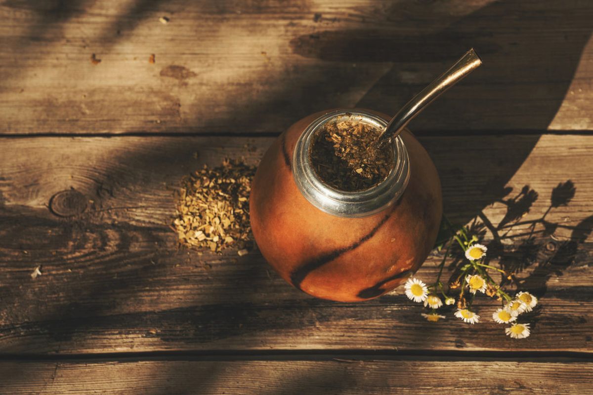 Estudio científico revela lo obvio: tomar mate hace más felices a las personas Estudio científico revela lo obvio: tomar mate hace más felices a las personas