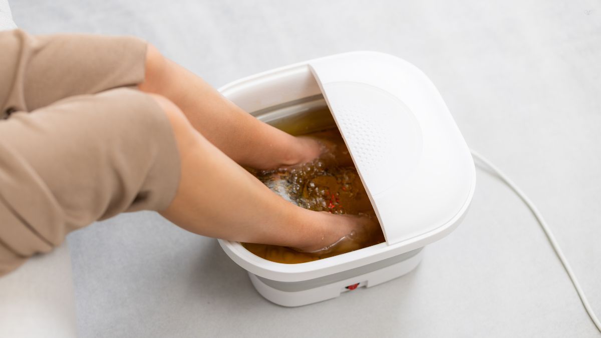 Baño de pies. Baño de pies.