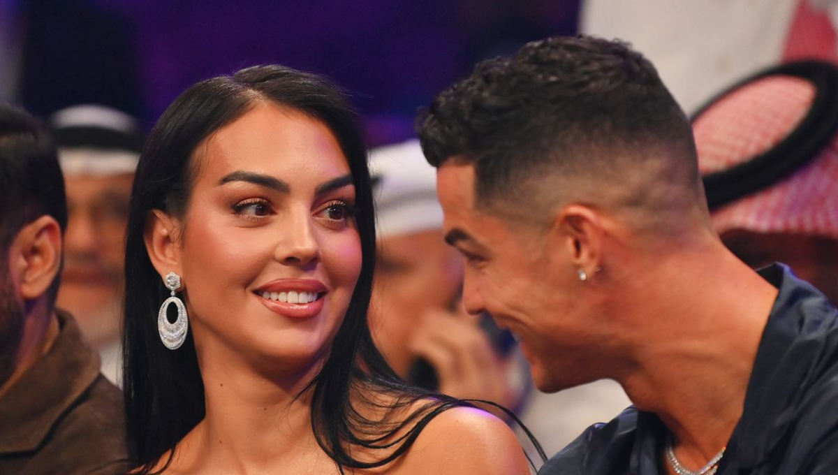 Georgina Rodríguez puede compartir el perfume con Cristiano Ronaldo porque la fragancia es unisex. Georgina Rodríguez puede compartir el perfume con Cristiano Ronaldo porque la fragancia es unisex.