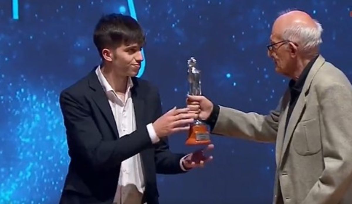 Santiago Lorenzo fue, junto a Rodrigo Isgró, uno de los mendocinos ganadores de los Premios Olimpia 2023 Santiago Lorenzo fue, junto a Rodrigo Isgró, uno de los mendocinos ganadores de los Premios Olimpia 2023