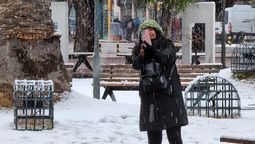 Anticiparon que puede haber nevadas fuertes en sectores de la precordillera y en el llano de Las Heras y Luján.